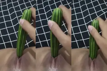 Dokumentasi Melisa Semok Cantik Live Kasur Dildo